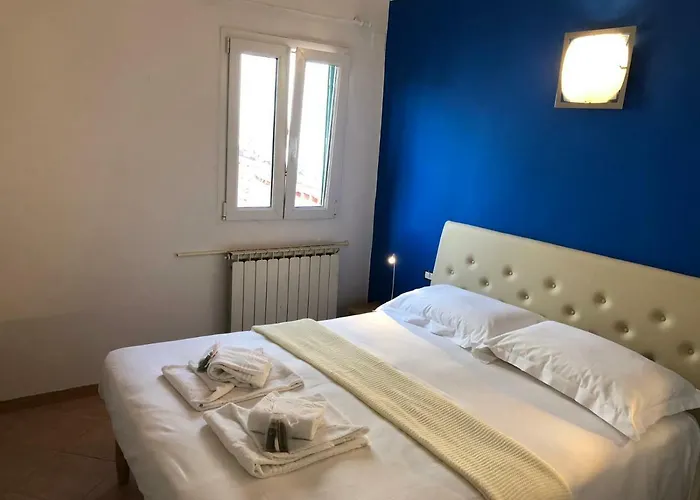 Piaggione Apt, Galante In * Firenze